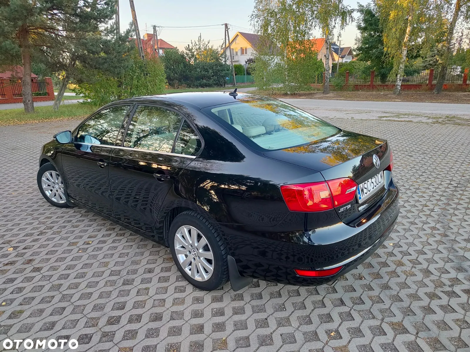 Volkswagen Jetta 1.6 TDI Highline - 2