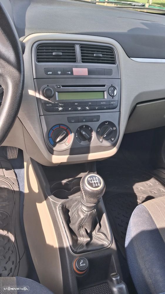Fiat Grande Punto 1.3 M-Jet Emotion - 28