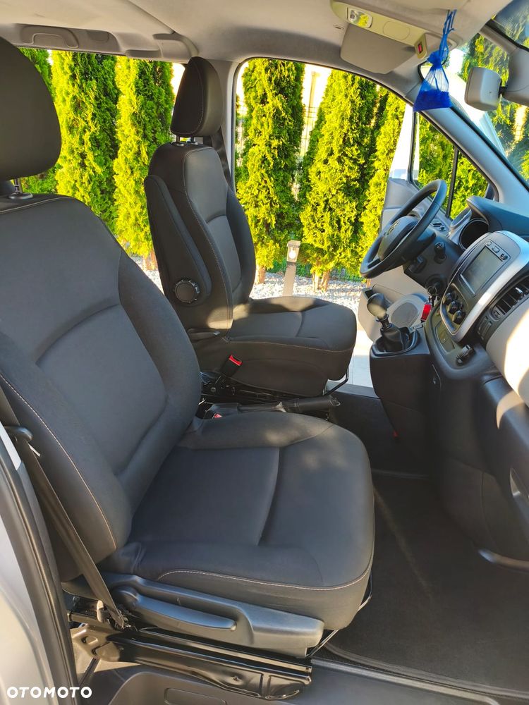 Renault Trafic - 15