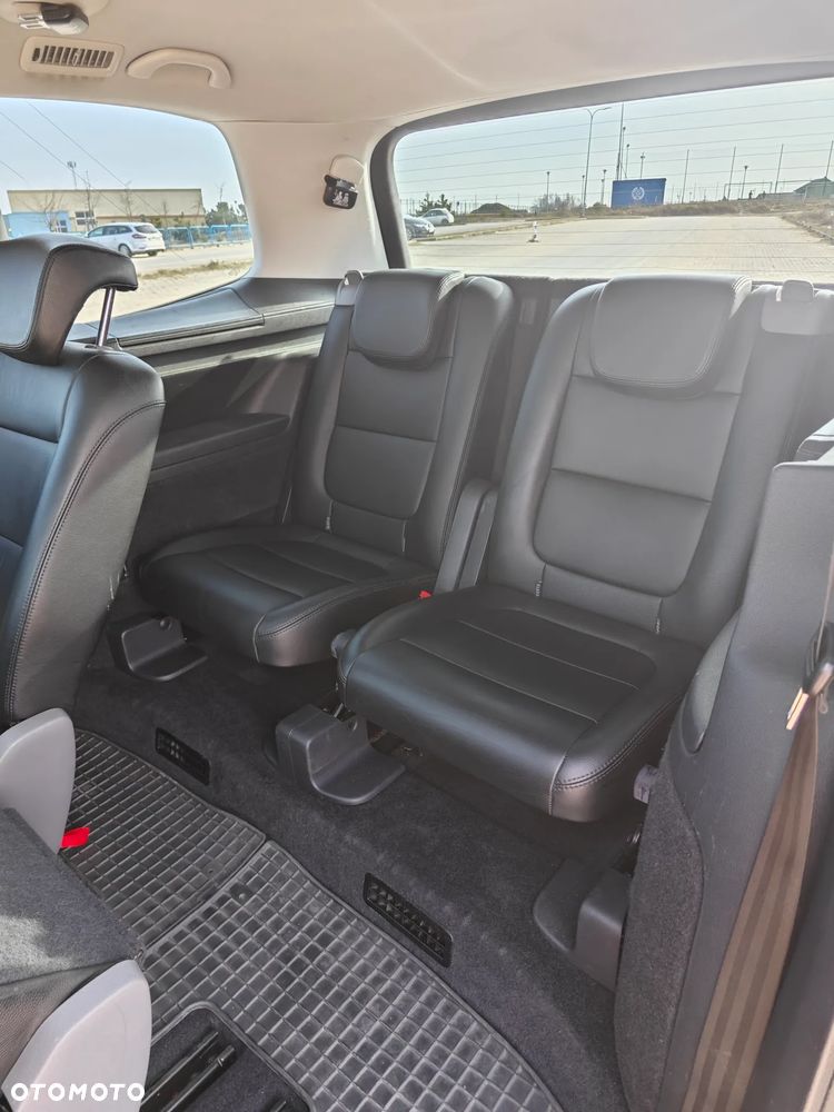 Seat Alhambra 2.0 TDI Ecomotive Connect - 14