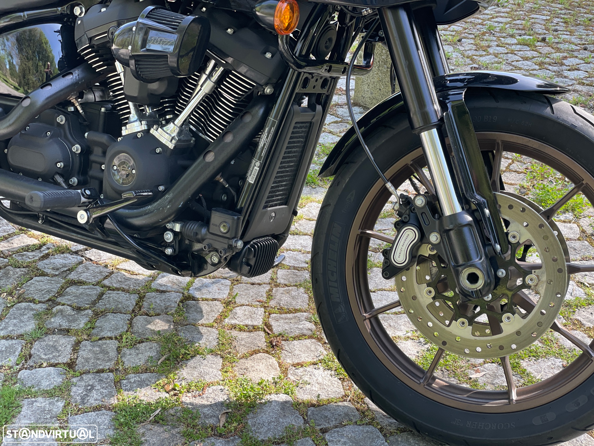 Harley-Davidson Softail Low Rider St - 10