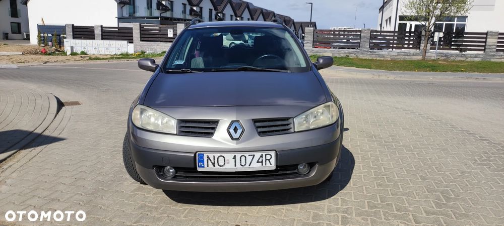 Renault Megane 1.6 Confort Expression - 2