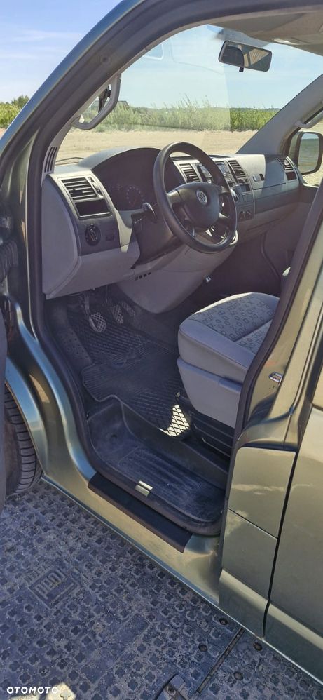 Volkswagen Transporter - 12