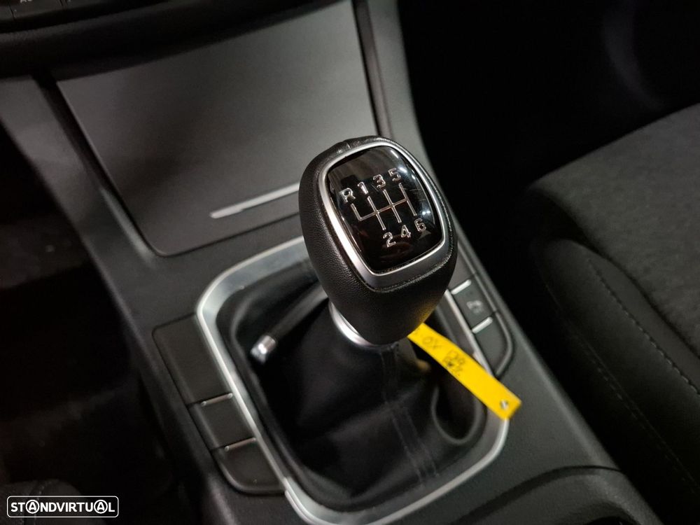 Hyundai i30 1.0 T-GDI Style Plus — fotografia 18