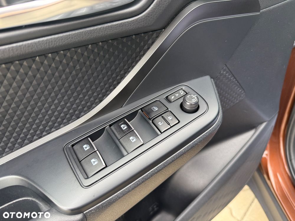 Toyota C-HR 1.2 Turbo Multidrive Flow - 18