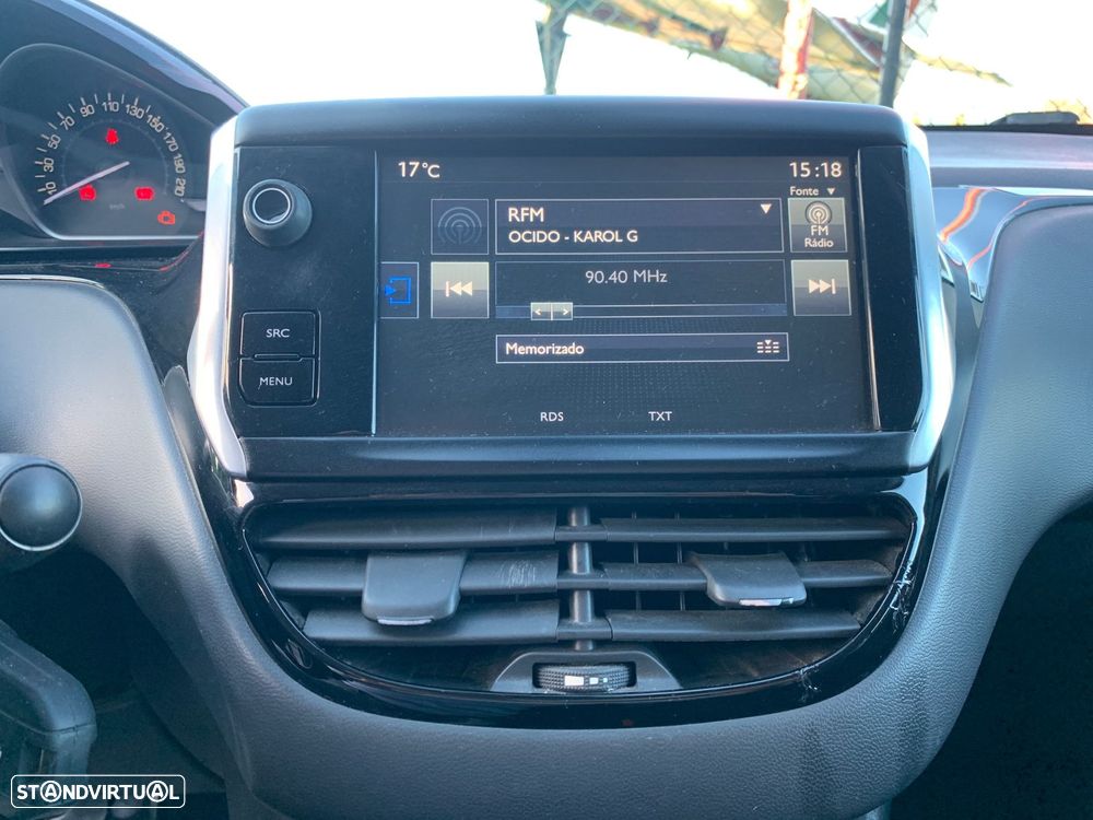 Peugeot 208 1.2 PureTech Allure - 27