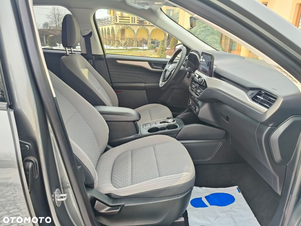 Ford Kuga 1.5 EcoBoost ST-LINE - 11
