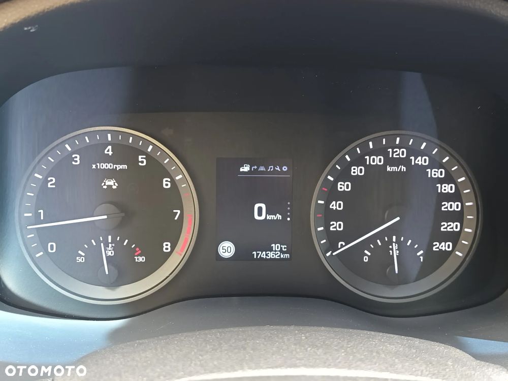 Hyundai Tucson 1.6 GDI BlueDrive Style 2WD - 23