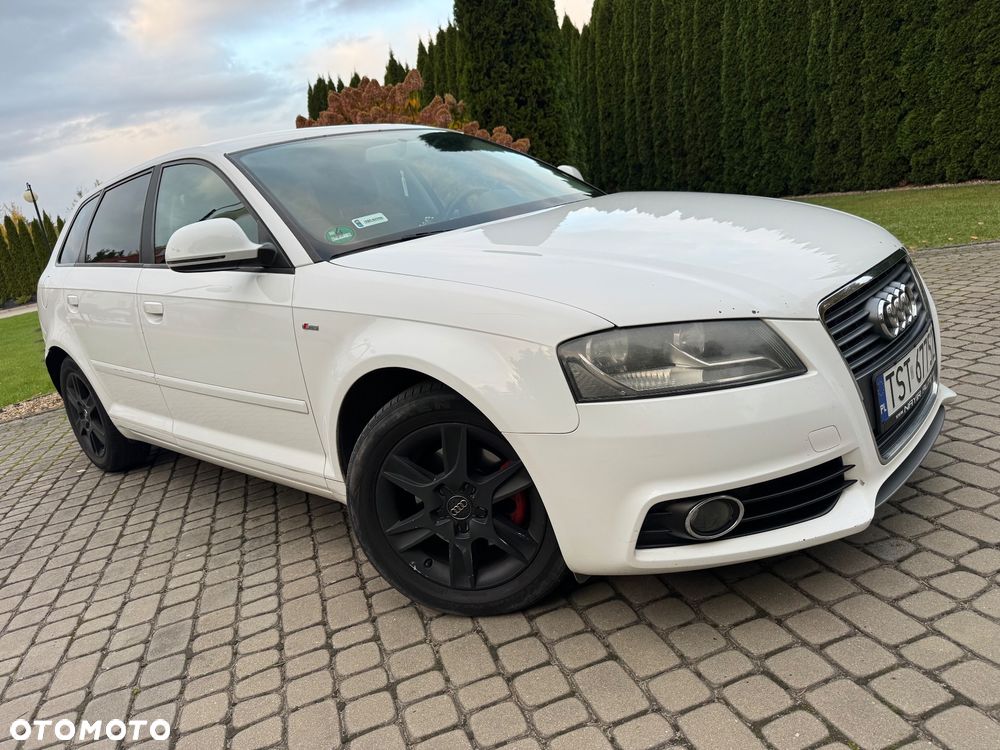 Audi A3 Sportback - 4
