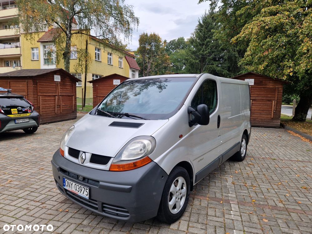 Renault Trafic - 1