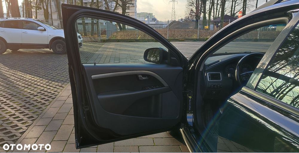 Volvo V70 2.0 - 18