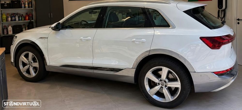 Audi e-tron 50 quattro - 2