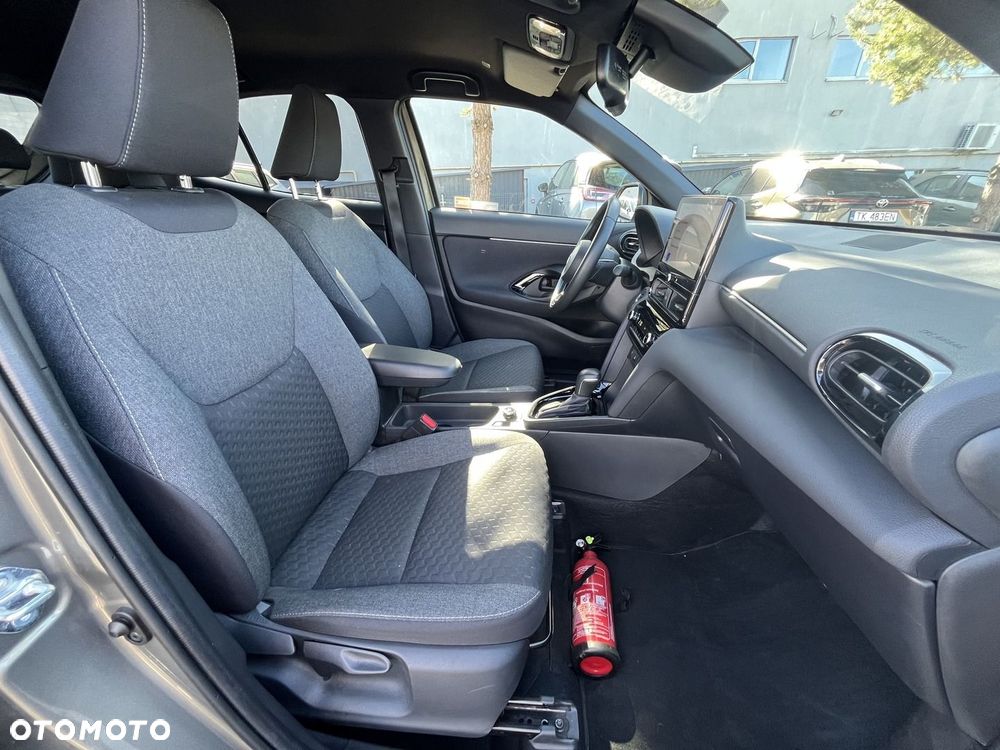 Toyota Yaris Cross Hybrid 1.5 Style AWD - 33