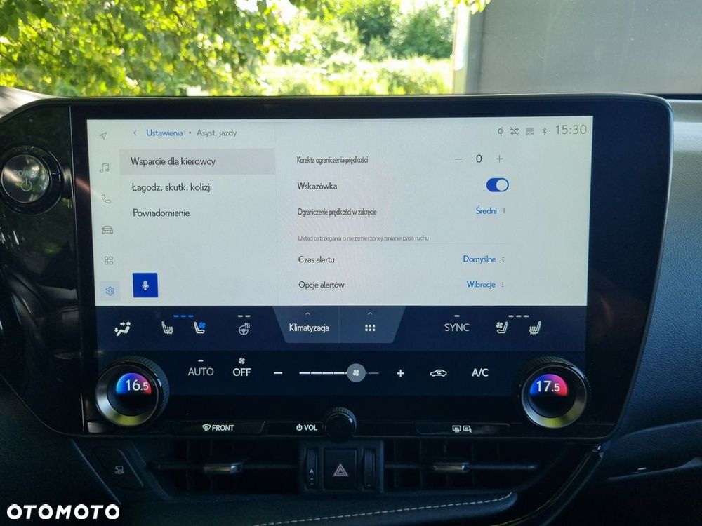Lexus NX - 28