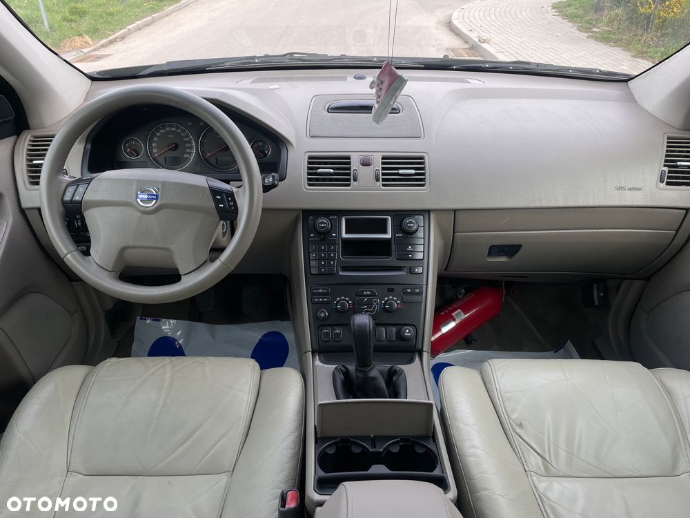 Volvo XC 90 2.4 D5 Kinetic - 11