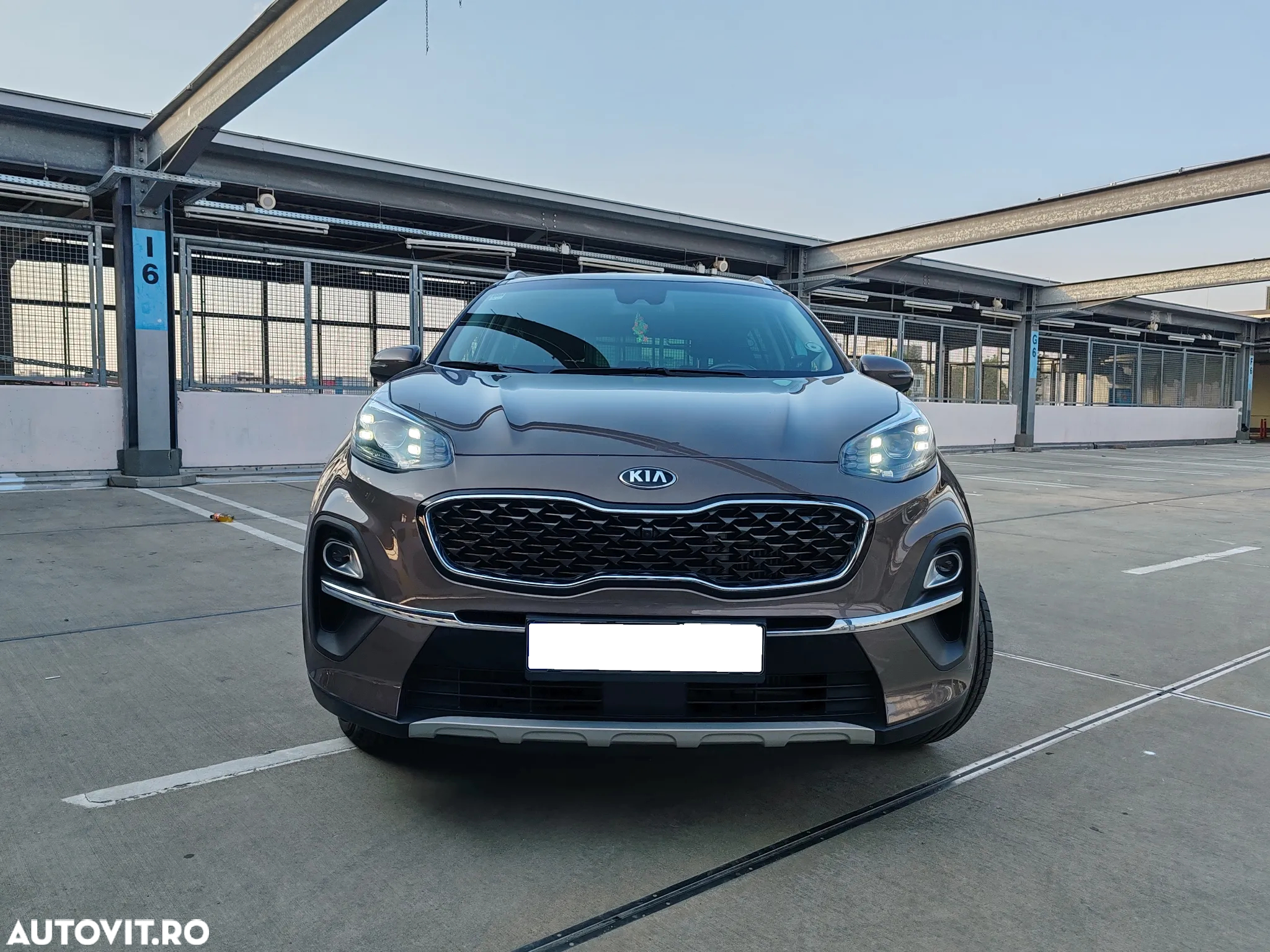 Kia Sportage 1.6 DSL 7DCT HP 4x2 Style - 10