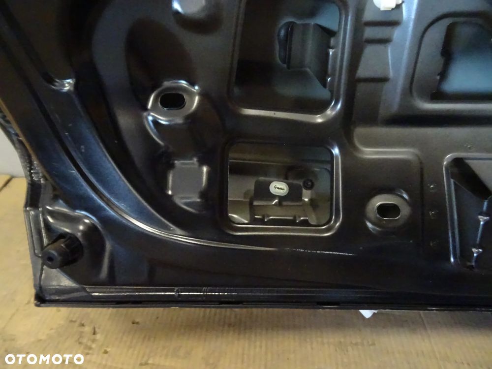KLAPA TYŁ TYLNA SZYBA BAGAŻNIKA RENAULT MEGANE II HB 5D NR172 - 17