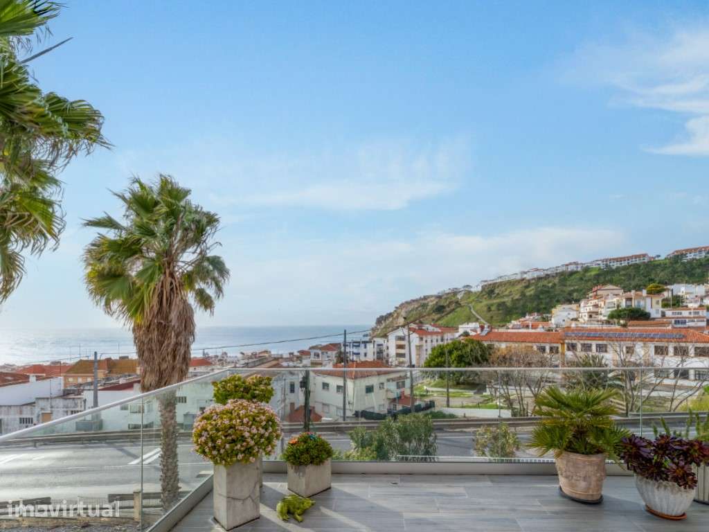 Apartamento T4 com Vista Mar, Terraço e Garagem na Nazaré - Grande imagem: 2/32