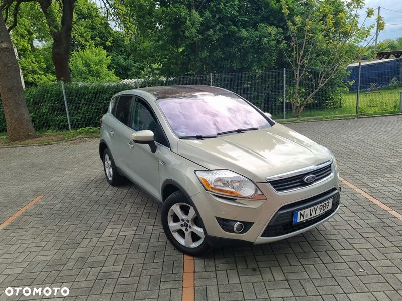 Ford Kuga 2.0 TDCi 4x4 Titanium - 2