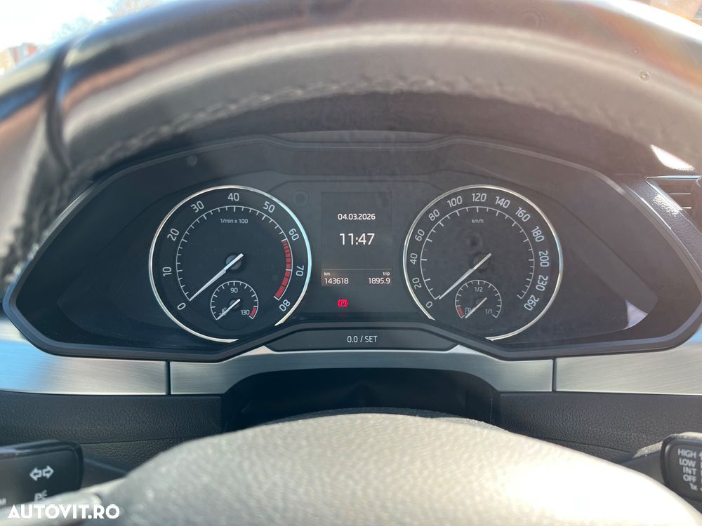 Skoda Superb 1.4 TSI ACT Active - 11