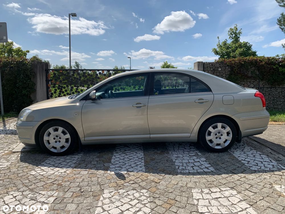 Toyota Avensis 1.8 VVT-i Sol - 6