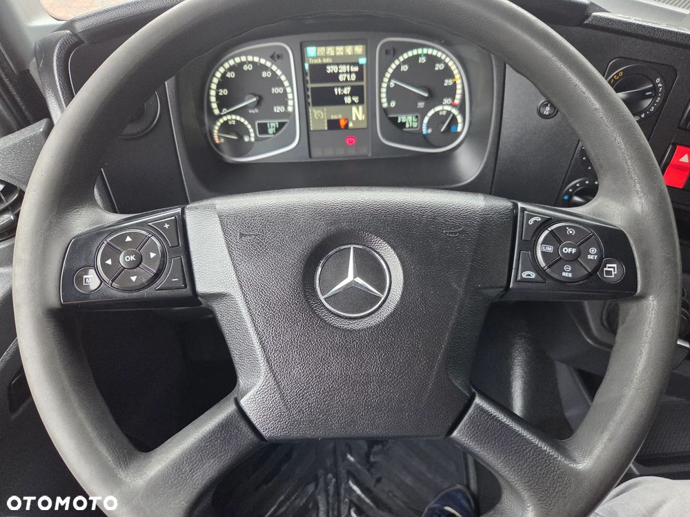 Mercedes-Benz Atego - 17