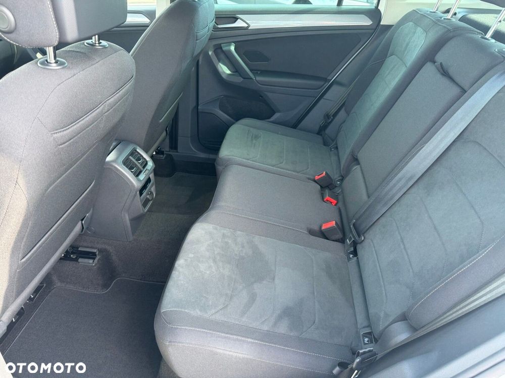 Volkswagen Tiguan 1.5 TSI EVO Life DSG - 27