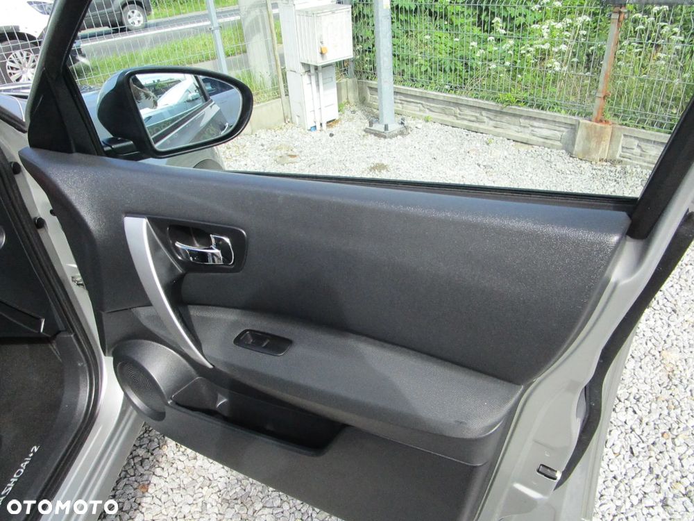 Nissan Qashqai+2 2.0 tekna - 35