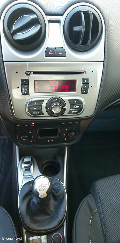 Alfa Romeo MiTo 1.6 JTDM - 13