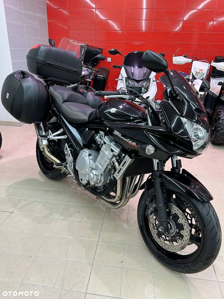 Suzuki Bandit - 12