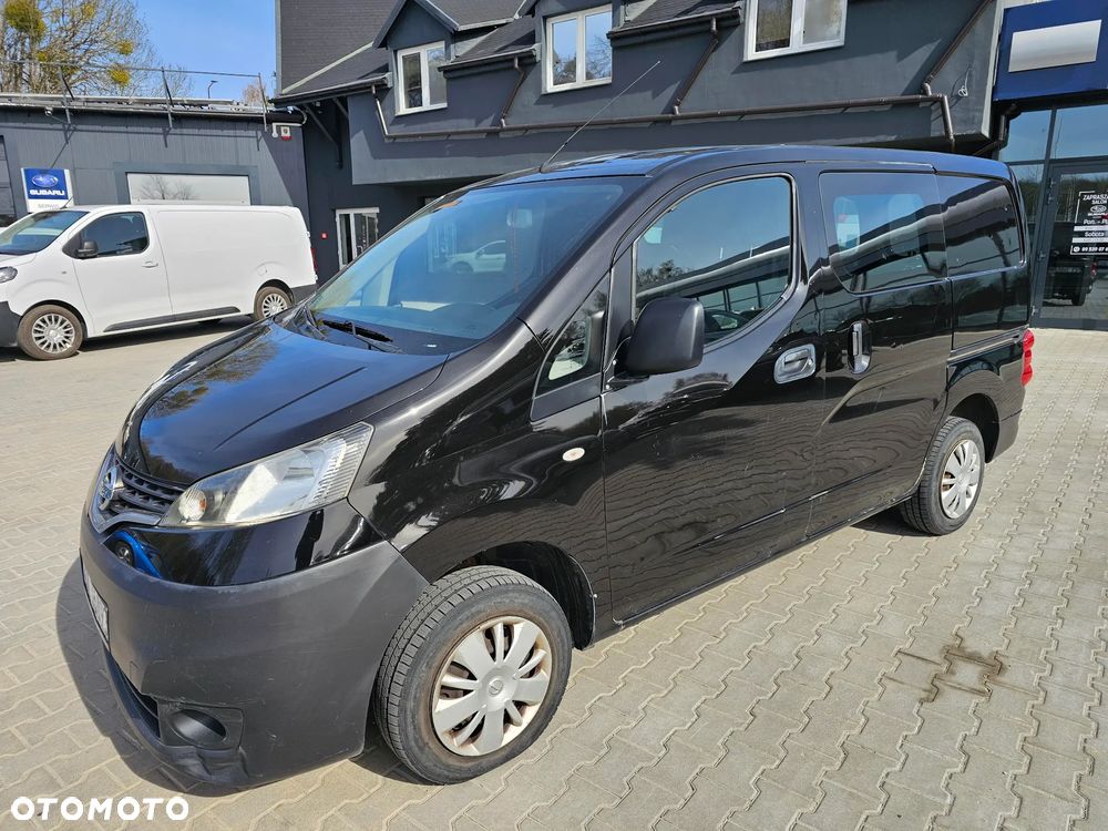 Nissan NV200 - 2