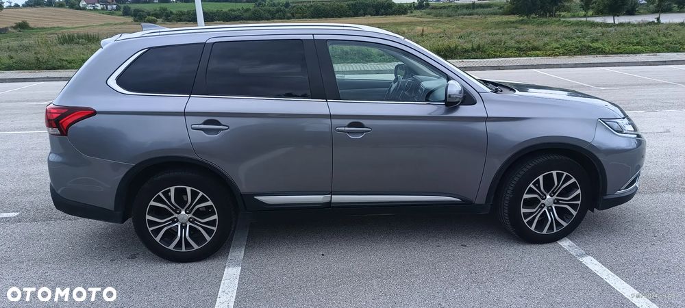 Mitsubishi Outlander 2.0 Intense + 4WD CVT - 5