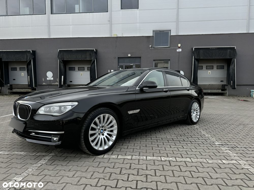 BMW Seria 7 740d xDrive - 4