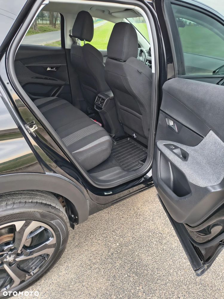 Peugeot 3008 1.6 BlueHDi Active S&S EAT6 - 12