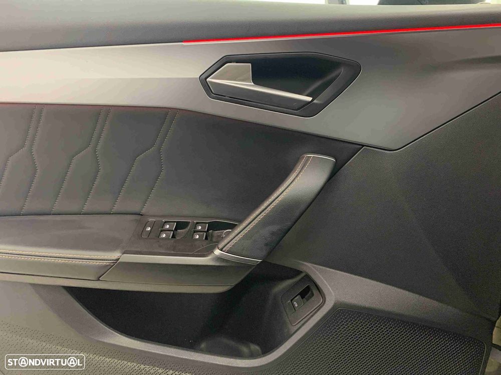 Cupra Formentor 2.5 TSI DSG 4Drive VZ5 - 12