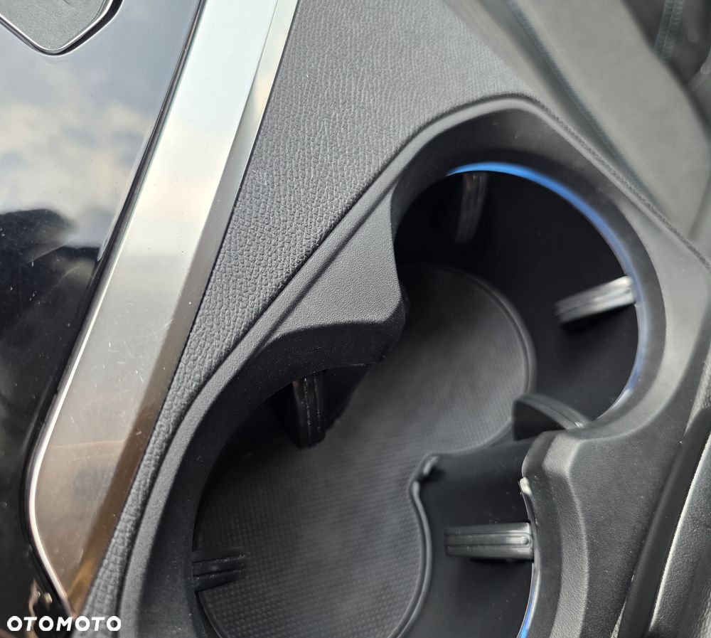 Peugeot 3008 1.6 PureTech Hybrid PHEV Allure Pack S&S EAT8 - 26