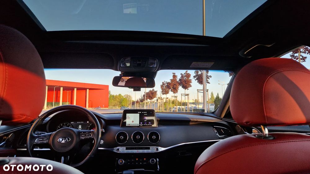 Kia Stinger 2.0 T-GDI GT Line - 22