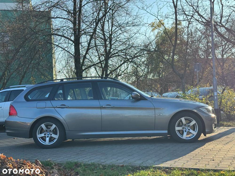 BMW Seria 3 318d DPF - 7