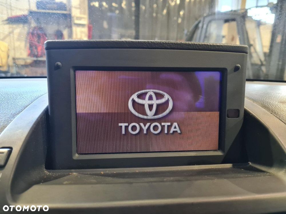 TOYOTA AVENSIS WYŚWIETLACZ RADIA / GPS - 8