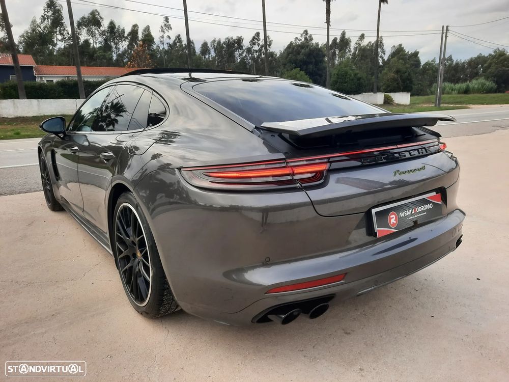 Porsche Panamera 4 E-Hybrid - 14