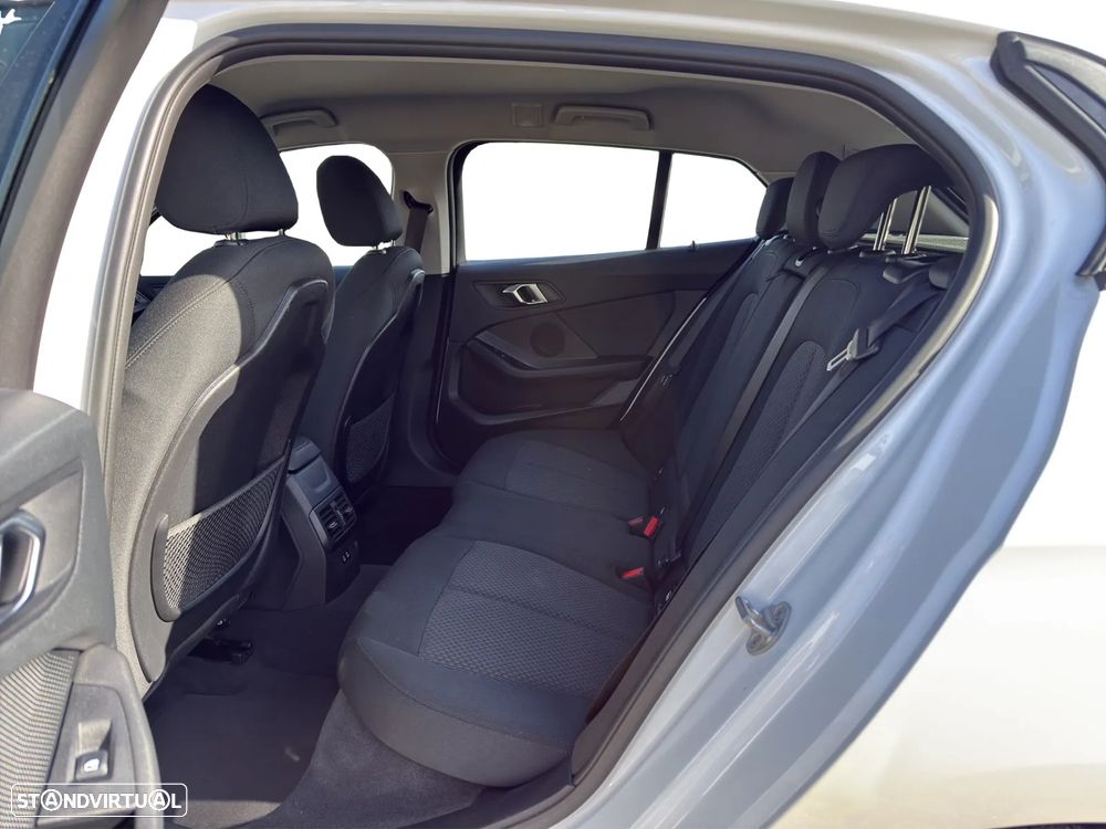 BMW 116 i Advantage - 12