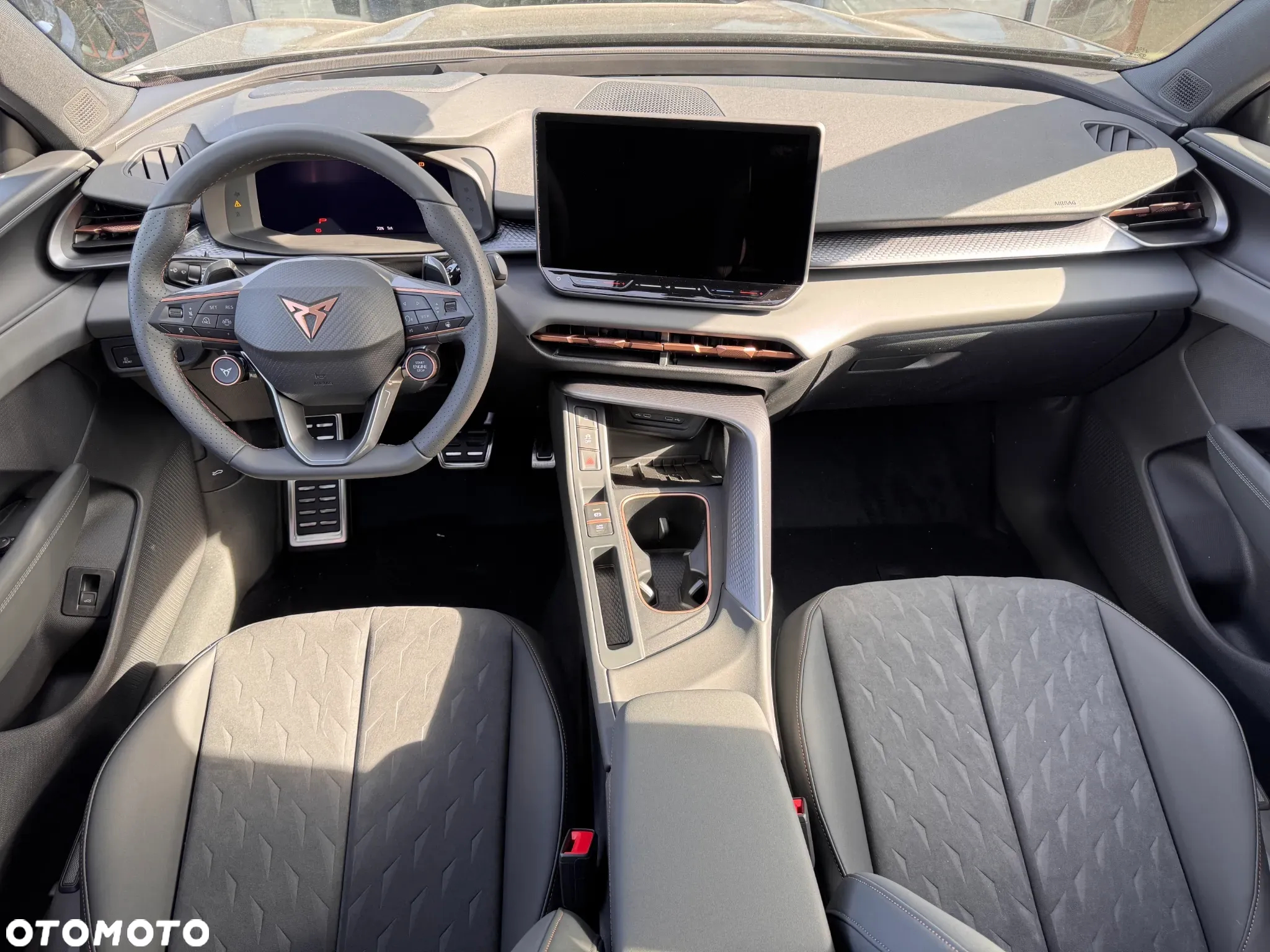 Cupra Terramar 1.5 eTSI mHEV DSG - 15