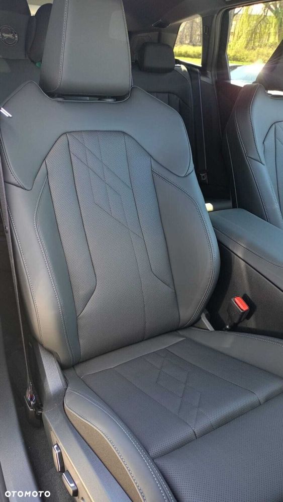 BMW X3 xDrive20d mHEV - 14