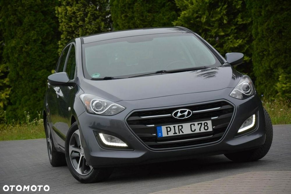 Hyundai i30 1.6 GDI BlueDrive Comfort - 8