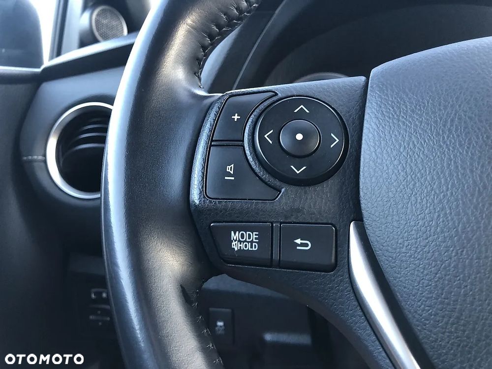 Toyota Auris 1.6 Comfort - 17