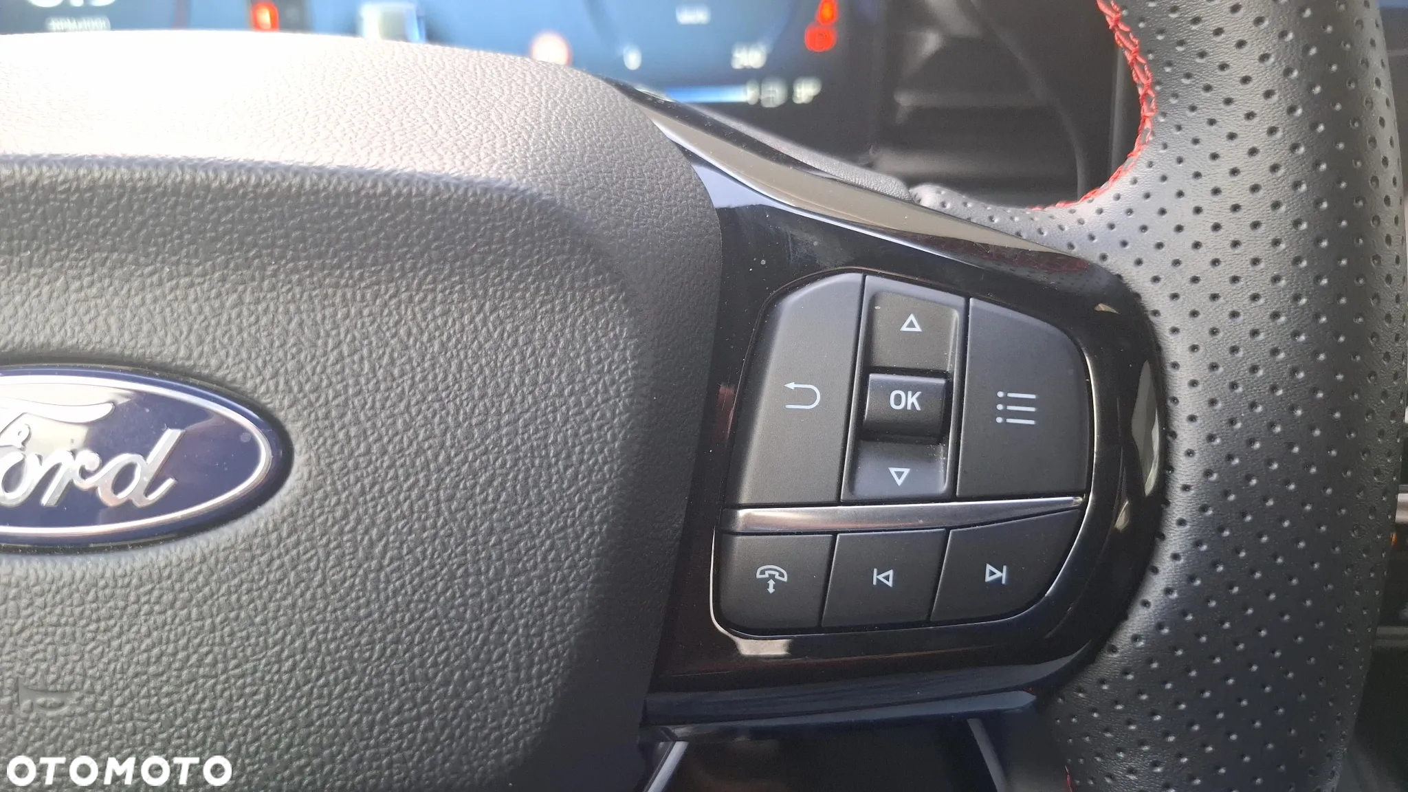 Ford Puma 1.0 EcoBoost mHEV ST-Line X PowerShift - 27