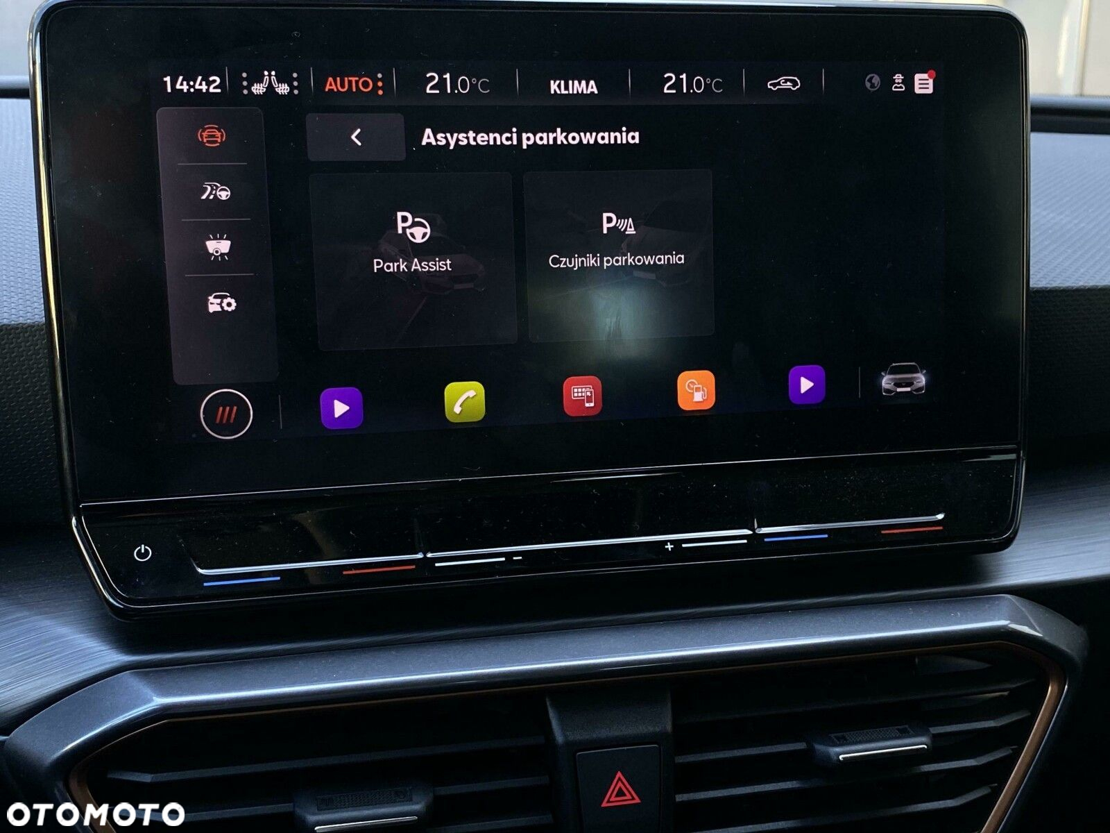 Cupra Leon 1.5 eTSI DSG - 24
