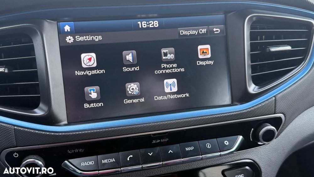 Hyundai IONIQ 1.6 GDI Premium - 13