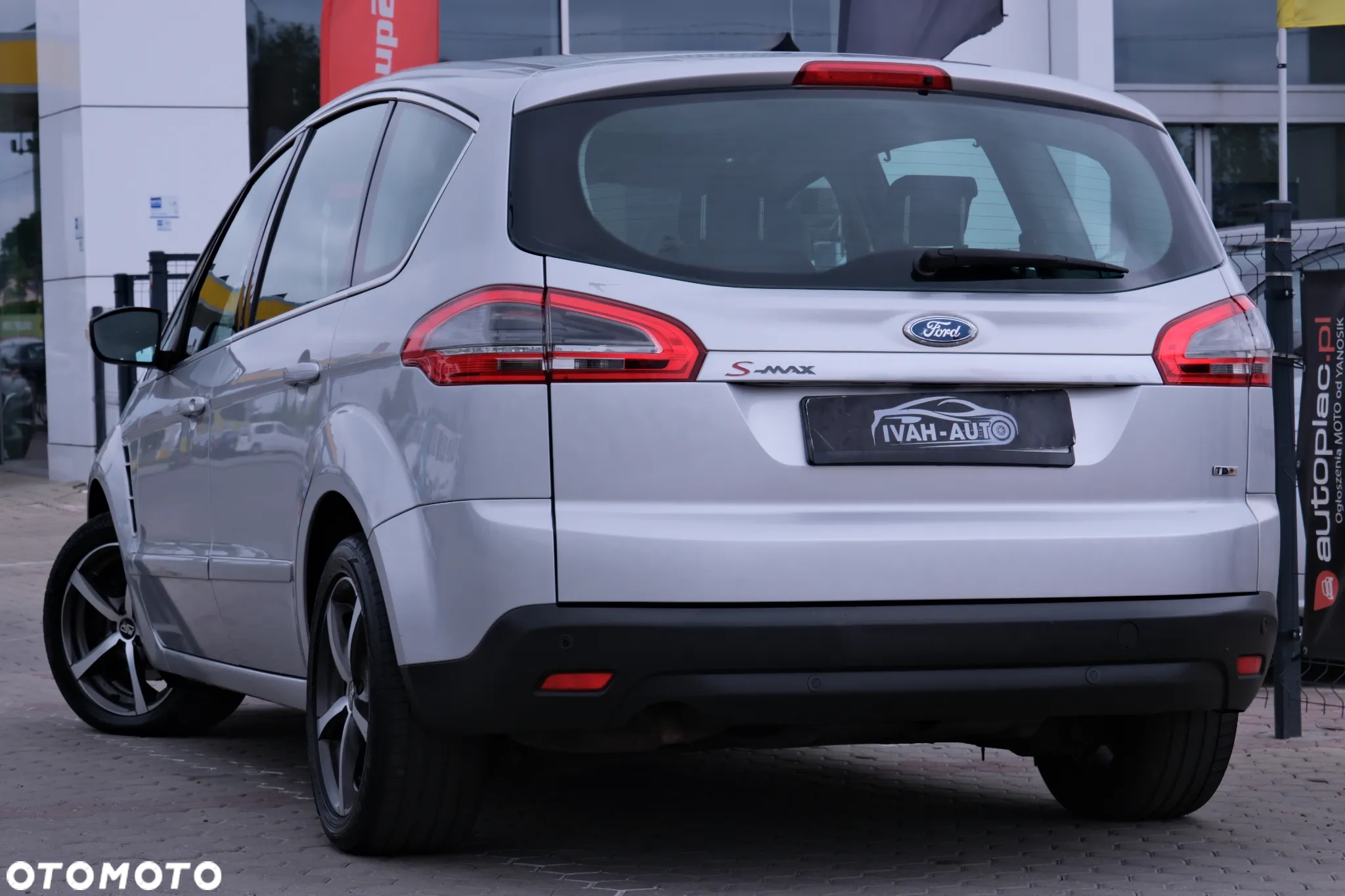 Ford S-Max 2.0 TDCi DPF Titanium - 6