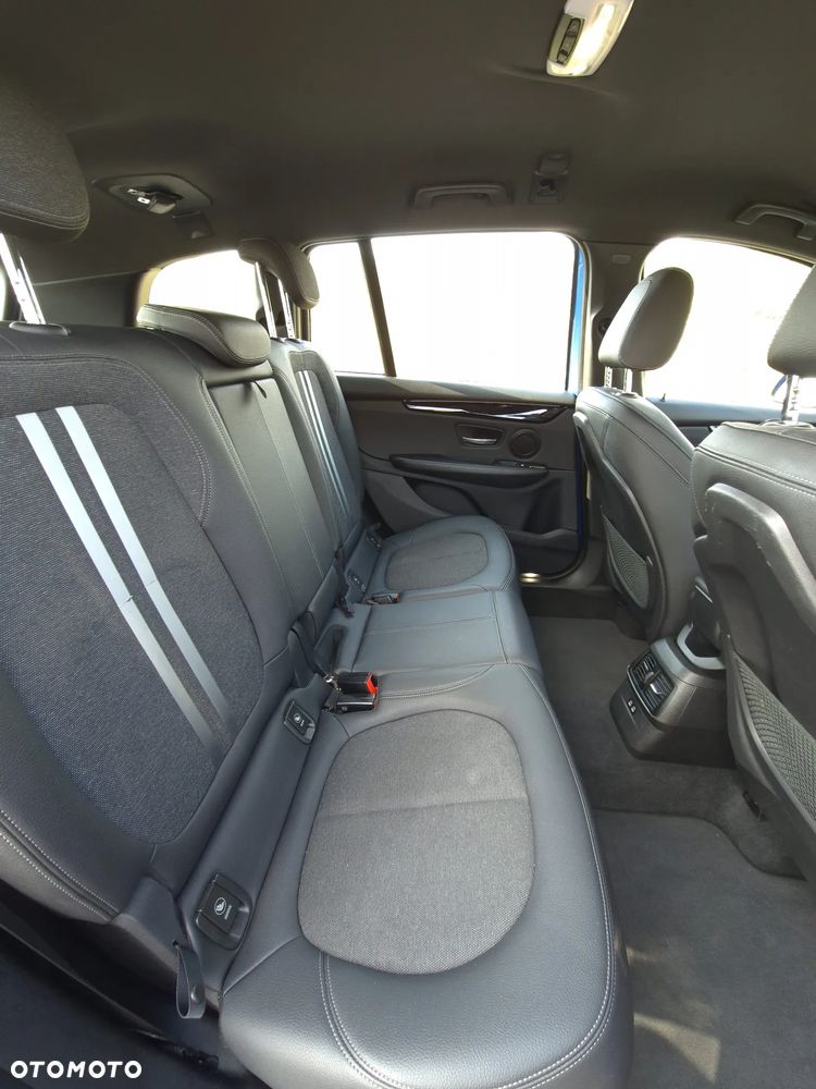 BMW Seria 2 216i M Sport - 17